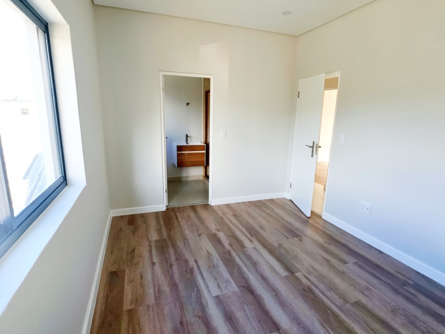 4 Bedroom Property for Sale in Sandown Western Cape